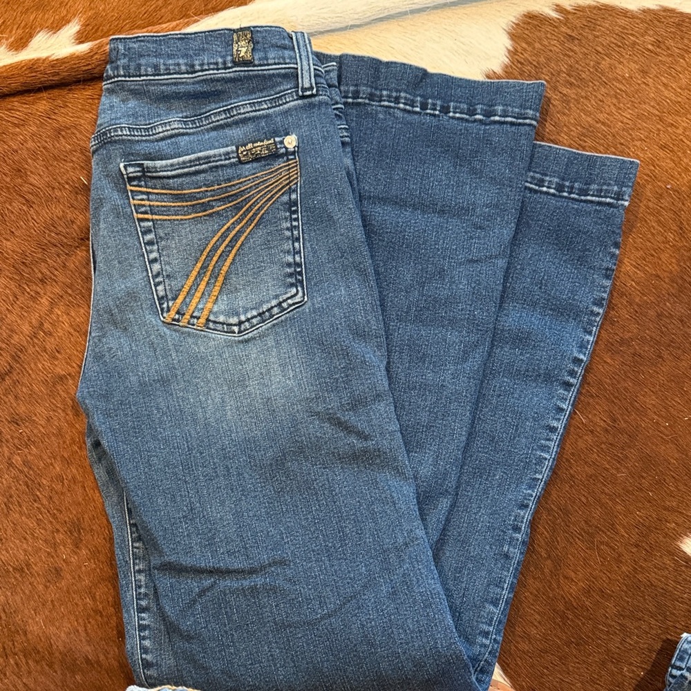 Woman’s 7 for all mankind dojo flare jeans great condition